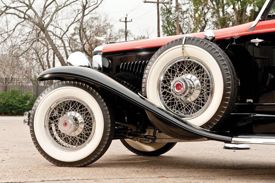  Duesenberg J521/2550 Riviera Phaeton by Brunn 1934 года  (фото 28 из 34)